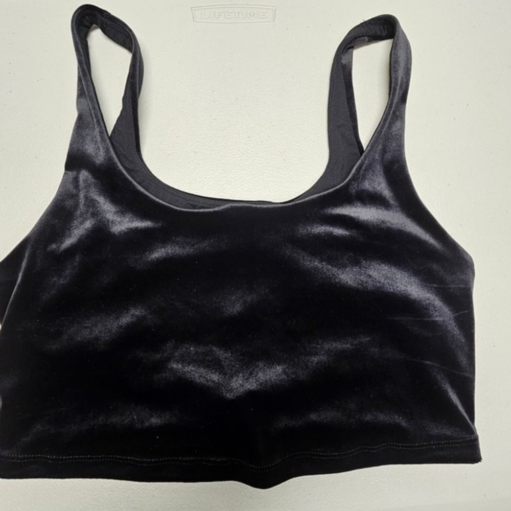 Athleta‎ Black Velvet Crop Top Built-in Shelf Bra Womens Medium Scoop Neck Tank